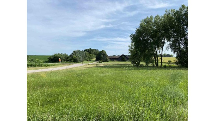 LOT 3 County Road V Berlin, WI 54923 by Re/Max Community Realty - waynemrealtor@gmail.com $18,500