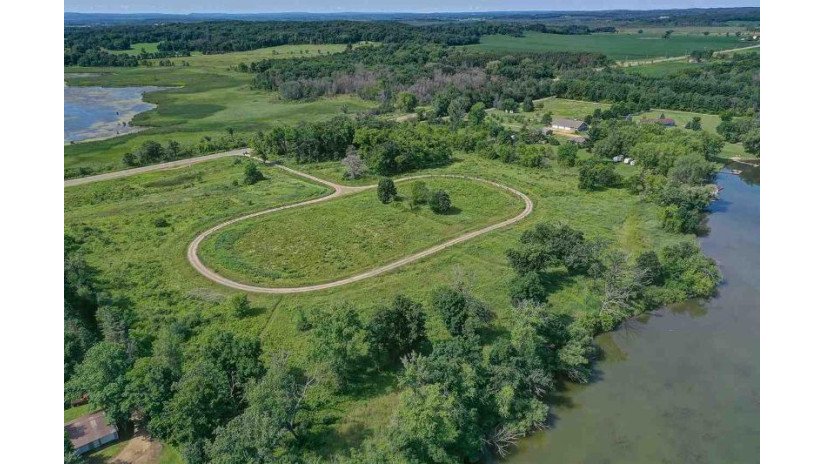 19 LOTS 1st Ridge New Haven, WI 53920 by Restaino & Associates Era Powered - Pref: 608-577-2245 $1,350,000