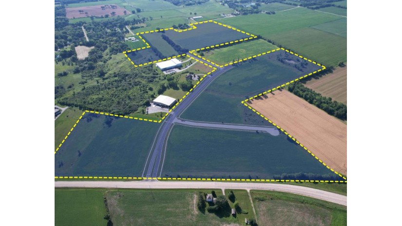 LOT #1 Commerce Pky Fort Atkinson, WI 53538 by Artisan Graham Real Estate - Pref: 920-723-1886 $335,700
