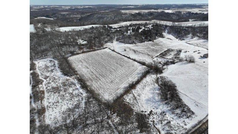 40 +/- ACRES Plank Rd Eden, WI 53543 by Re/Max Preferred $320,000