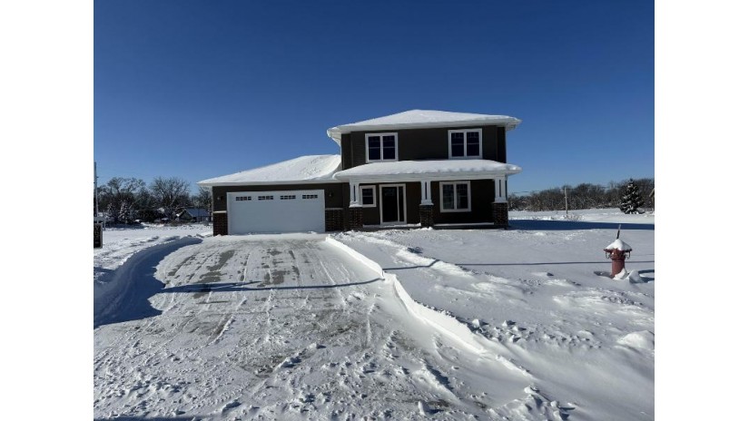 105 Haskall Court Mazomanie, WI 53560 by Bunbury & Assoc, Realtors $425,000