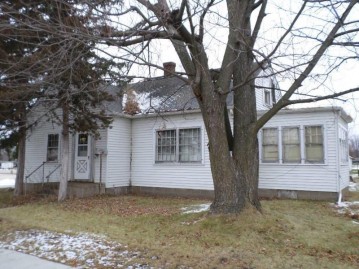 328 Butts Ave, Tomah, WI 54660