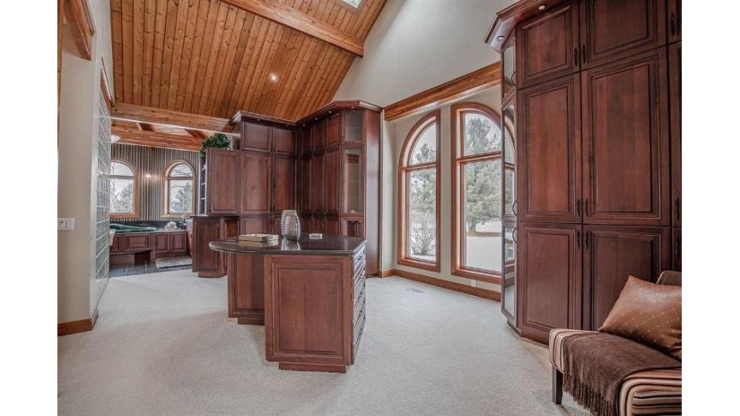 3387 Timber Lane Cross Plains, WI 53593 by Midtown Realty $1,984,000