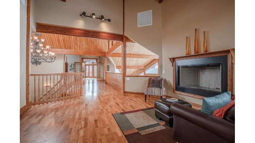 3387 Timber Lane Cross Plains, WI 53593 by Midtown Realty $1,984,000