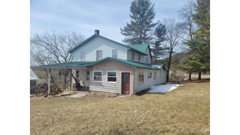 W9355 Hastings Rd Union Center, WI 53929 by Gavin Brothers Auctioneers Llc - Off: 608-524-6416 $585,000