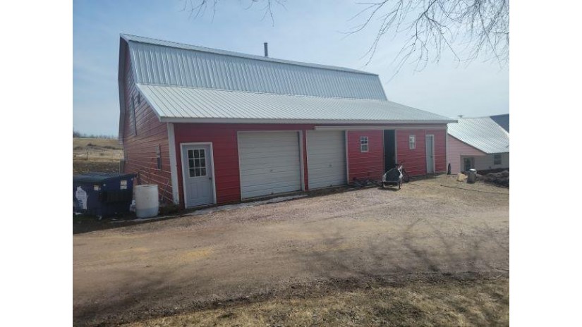W9355 Hastings Rd Union Center, WI 53929 by Gavin Brothers Auctioneers Llc - Off: 608-524-6416 $585,000