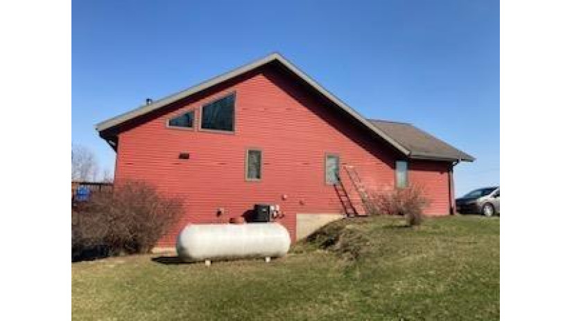 12844 Walnut Bluff Road Bloomington, WI 53801 by Exit Realty Driftless Group - Cell: 608-988-6640 $549,000