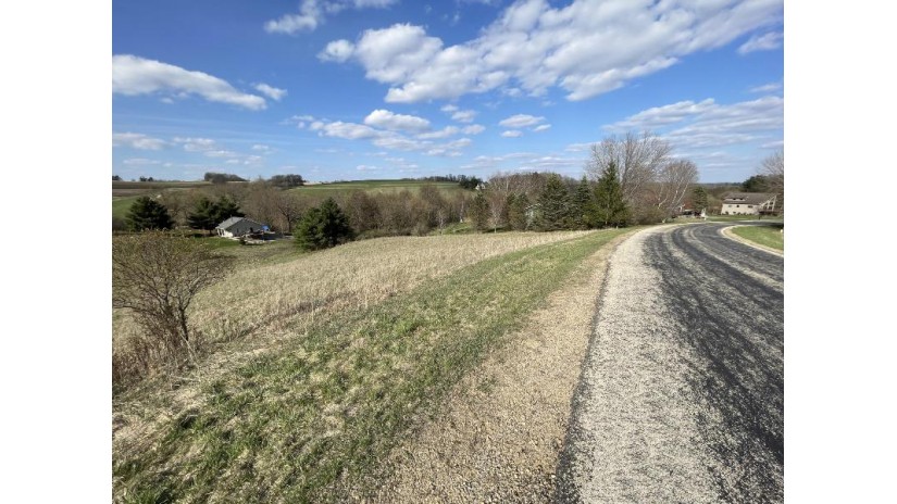 LOT 1112 Club House Drive La Valle, WI 53941 by Re/Max Preferred - Julie@JulieSells.com $13,500