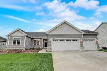 6677 Grouse Woods Road, Windsor, WI 53532