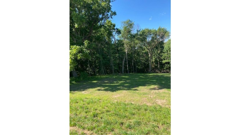 000 Island View Court Bloomington, WI 53801 by Tim Slack Auction & Realty, Llc-Lancaster $29,500
