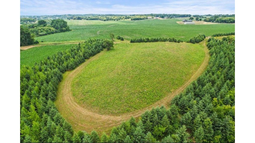 104 ACRES Lake Kegonsa Road Rutland, WI 53575 by Stark Company, Realtors - Pref: 608-219-6506 $1,299,900