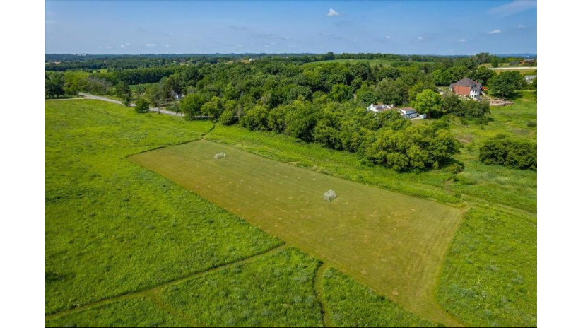 7823 Noll Valley Road Middleton, WI 53593 by Pinnacle Real Estate Group Llc - Pref: 608-575-6428 $1,600,000