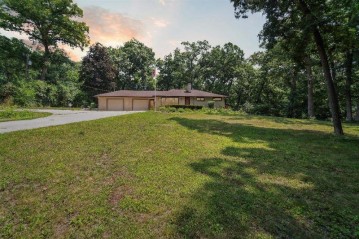6503 S Emerson Road, Plymouth, WI 53511