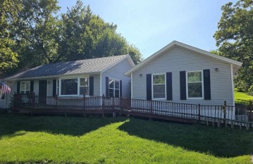 404 Pine Street, Mineral Point, WI 53565
