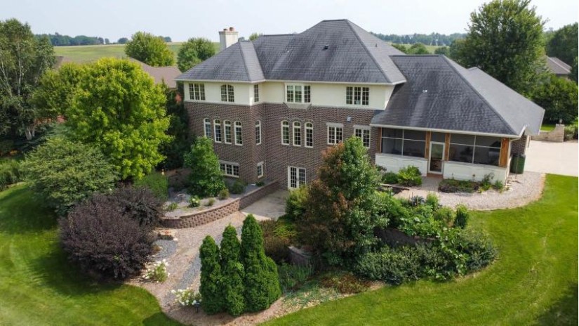 3002 Linnerud Drive Pleasant Springs, WI 53589 by First Weber Inc - HomeInfo@firstweber.com $1,400,000