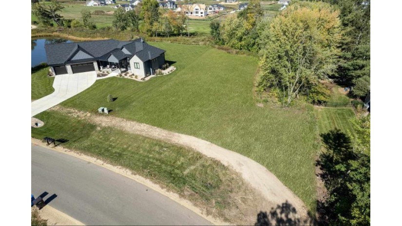 L1 Tumbledown Trail Middleton, WI 53593 by Restaino & Associates Era Powered - Pref: 608-235-0462 $1,250,000