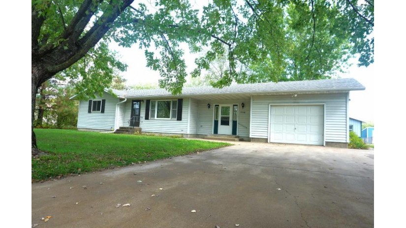 37248 Sand Burr Lane Bridgeport, WI 53821 by Adams Auction And Real Estate $199,900