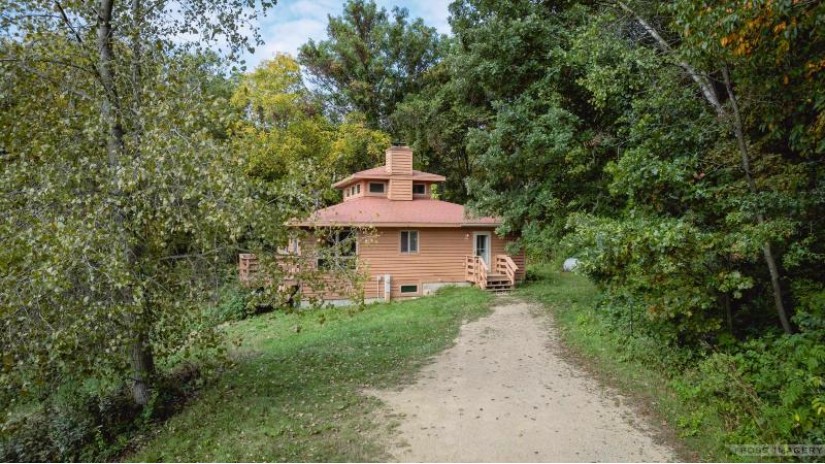 2954 County Road I Clyde, WI 53506 by Mode Realty Network - Pref: 608-852-3859 $1,200,000