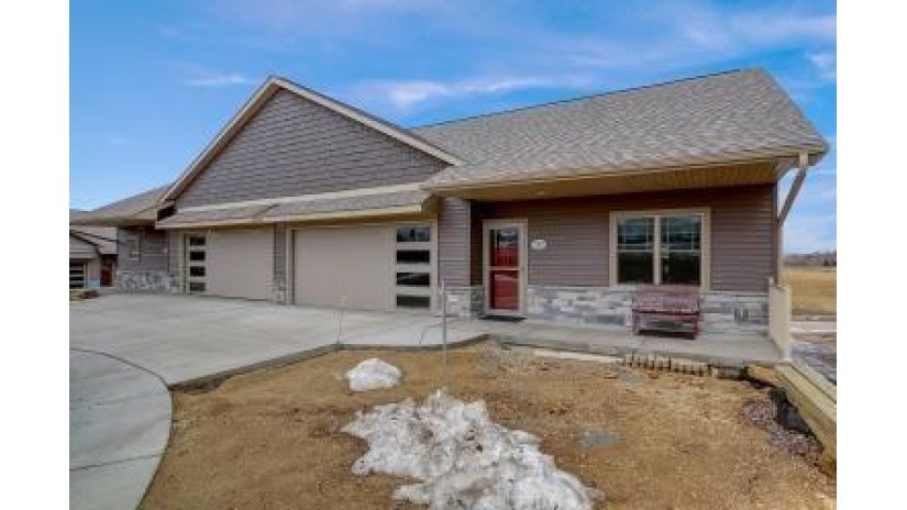 1905 Eastwood Way Mount Horeb, WI 53572 by First Weber Inc - HomeInfo@firstweber.com $449,000