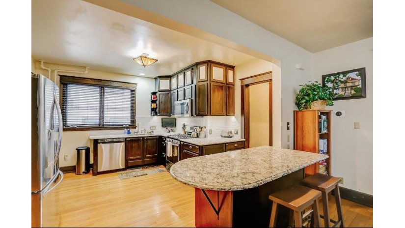 26 N Hancock Street Madison, WI 53703 by Realty Executives Cooper Spransy - arealguenther@realtyexecutives.com $779,999