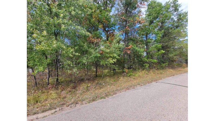 1.51 ACRES 15th Avenue Big Flats, WI 54613 by Pavelec Realty - Off: 608-339-3388 $21,900
