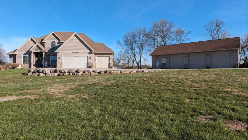 E13196 Highway 33 Greenfield, WI 53913 by Evergreen Realty Inc $996,000