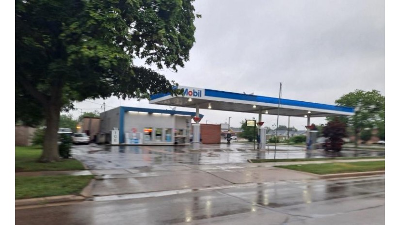 1215 Milton Avenue Janesville, WI 53545 by Commercial Property Group Llc $1,100,000