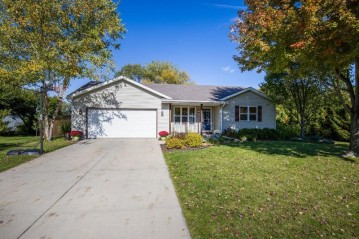 674 E Countryside Drive, Evansville, WI 53536