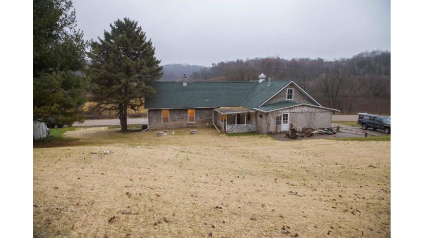 6109 County Road J Vermont, WI 53515 by First Weber Inc - HomeInfo@firstweber.com $298,900