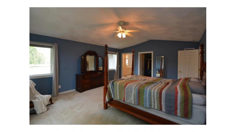 2024 Eastwood Avenue Janesville, WI 53545 by Madcityhomes.com - stuart@madcityhomes.com $595,000