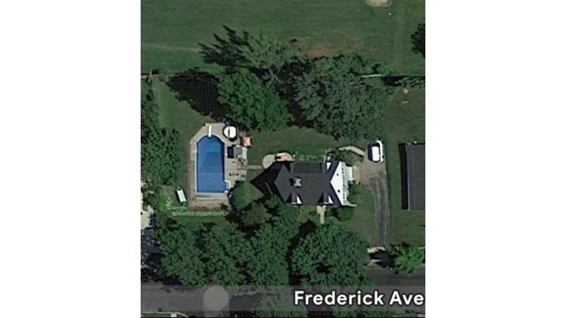 612 Frederick Avenue Fort Atkinson, WI 53538 by First Weber Inc - johnsoncreek@firstweber.com $339,900