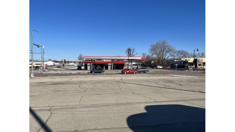 1 AC +/- W 8th Street Monroe, WI 53566 by First Weber Hedeman Group - Off: 608-325-2000 $699,000