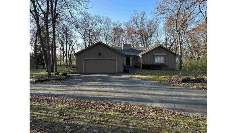 5031 N Knollwood Drive Janesville, WI 53545 by George Real Estate, Llc - Pref: 608-774-0440 $349,000