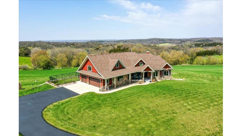9338 Spring Valley Road Berry, WI 53560 by Realty Executives Cooper Spransy - info@mattwinz.com $2,399,900