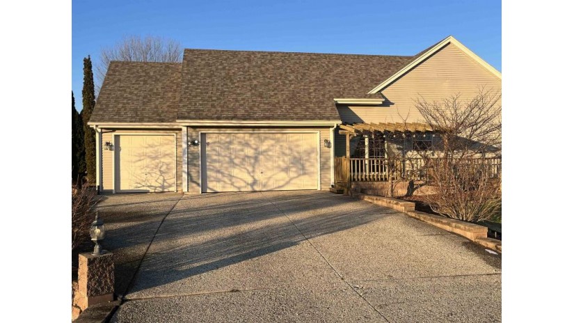 1401 Country Club Lane Watertown, WI 53098 by Unified Jones Auction & Realty $1