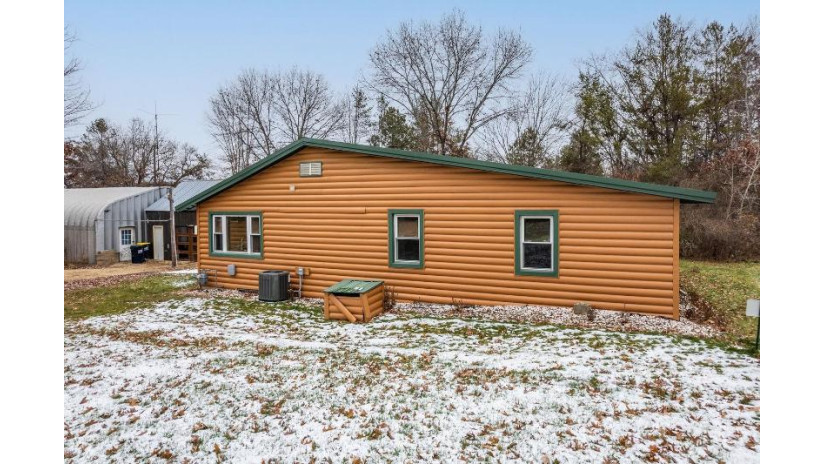 48 Gravy Lane Lake Delton, WI 53965 by Re/Max Preferred - info@sellwd.com $299,000