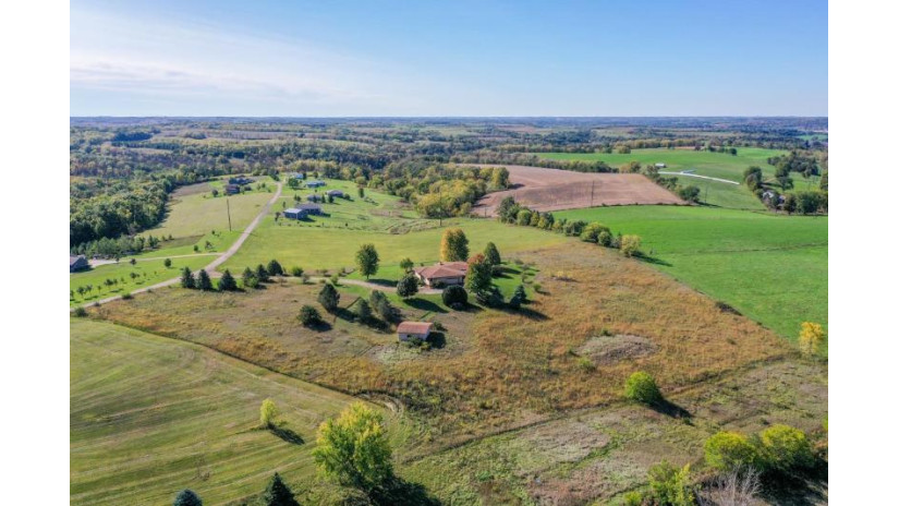 W9085 Highway 39 York, WI 53516 by Bunbury & Assoc, Realtors $475,000