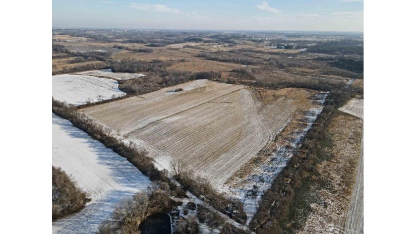 147 M/L ACRES Hope Road Cottage Grove, WI 53527 by Peoples Company $3,200,000