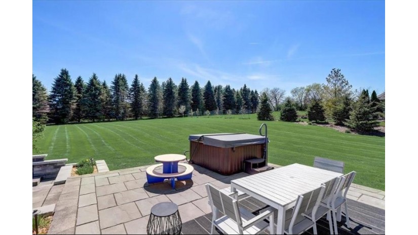 7537 Fallen Oak Drive Middleton, WI 53593 by Madcityhomes.com - stuart@madcityhomes.com $1,925,000