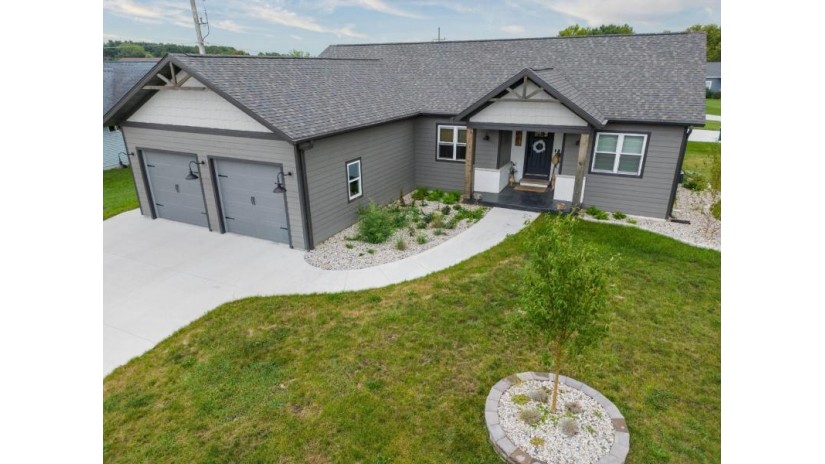 1611 Premier Place Fort Atkinson, WI 53538 by Exp Realty, Llc - Pref: 608-347-3444 $485,000