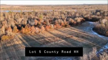 L5 County Road Hh, Marion, WI 53948