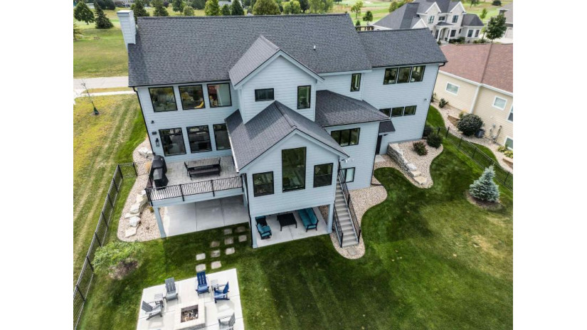 4840 St Annes Drive Middleton, WI 53597 by Re/Max Preferred - Rachel@InkwellWI.com $2,000,000