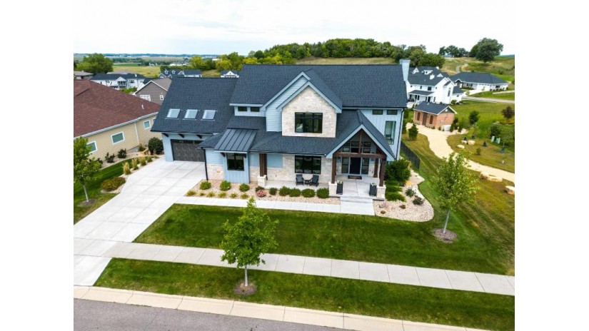 4840 St Annes Drive Middleton, WI 53597 by Re/Max Preferred - Rachel@InkwellWI.com $2,000,000