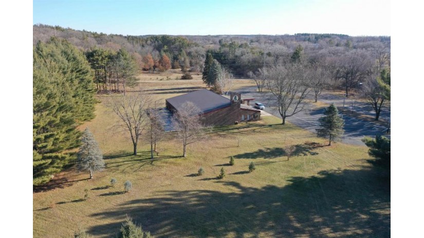 101 Bethel Drive Poynette, WI 53955 by Re/Max Preferred - Pref: 608-617-2727 $1,749,000