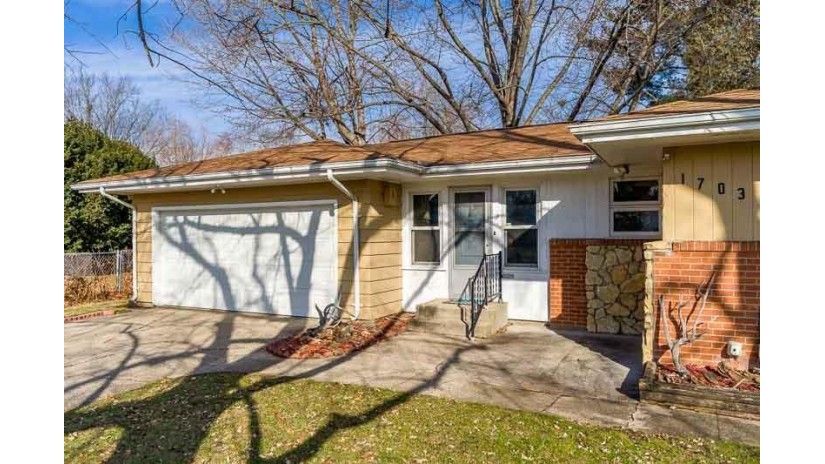 1703 Campus Drive Beloit, WI 53511 by Century 21 Affiliated - Pref: 608-314-7500 $230,000