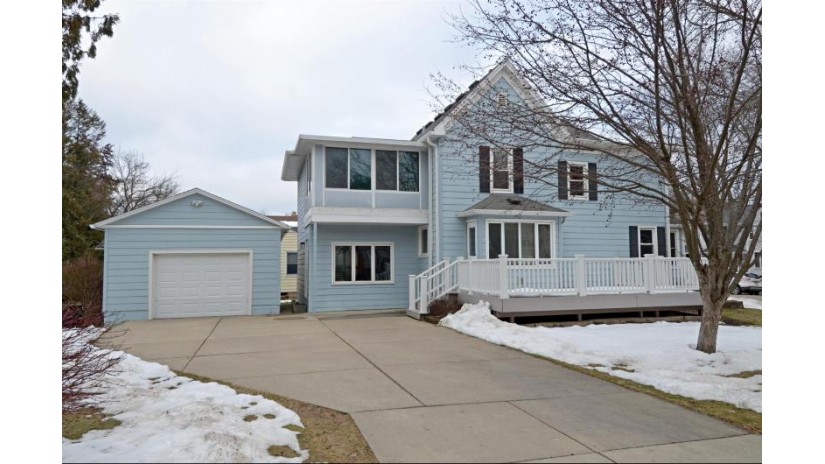 202 N Franklin Avenue Madison, WI 53705 by Restaino & Associates Era Powered - Cell: 608-235-5115 $639,900