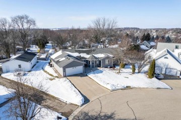 416 Stoneridge Terrace, DeForest, WI 53532