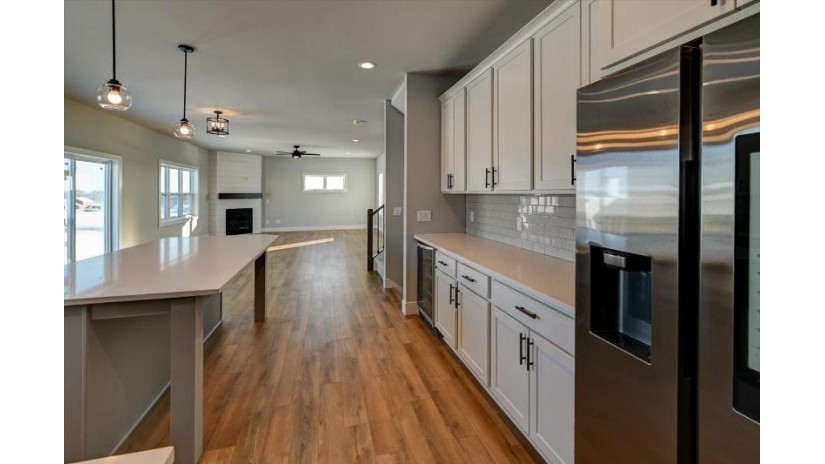 661 Ridge View Lane Oregon, WI 53575 by Alterra Real Estate Group Llc $669,900