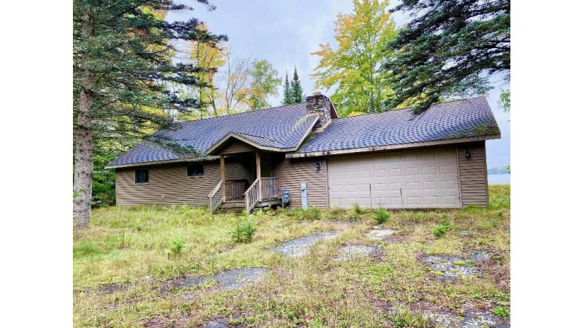 2053 County Road Q Schoepke, WI 54463 by Shorewest Realtors $399,000