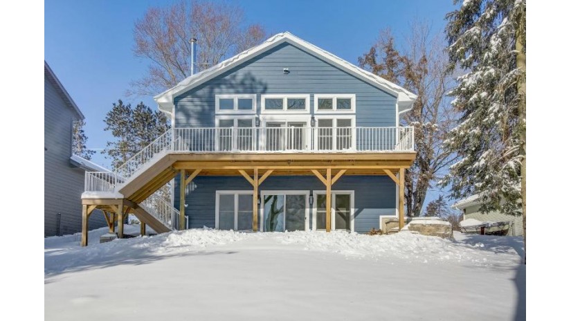 E14403 Baltic Avenue Merrimac, WI 53561 by Re/Max Preferred - scott@scottelert.com $825,000